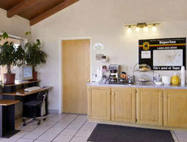 Super 8 By Wyndham 2* Vernon